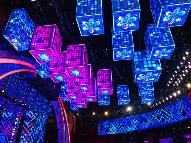 豬年春晚口碑逆襲 <a href=http://m.zisens.com target=_blank class=infotextkey>led顯示屏</a>功不可沒 2.webp.jpg