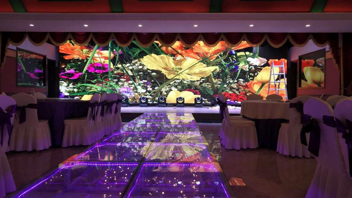 LED<a href=http://m.zisens.com/quancai/ target=_blank class=infotextkey>全彩顯示屏</a>