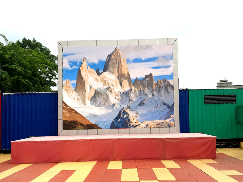 <a href=http://m.zisens.com target=_blank class=infotextkey>led顯示屏</a>安裝注意事項(xiàng) <a href=http://m.zisens.com target=_blank class=infotextkey>led顯示屏</a>安裝注意事項(xiàng)