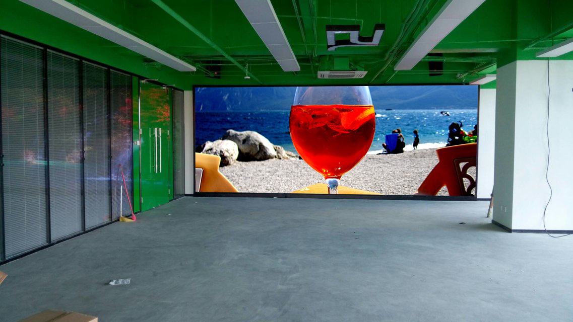 <a href=http://m.zisens.com target=_blank class=infotextkey>led顯示屏</a>防靜電