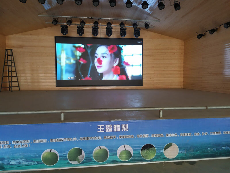 室內(nèi)<a href=http://m.zisens.com/xiaojianju/ target=_blank class=infotextkey>小間距</a><a href=http://m.zisens.com target=_blank class=infotextkey>led電子屏</a>