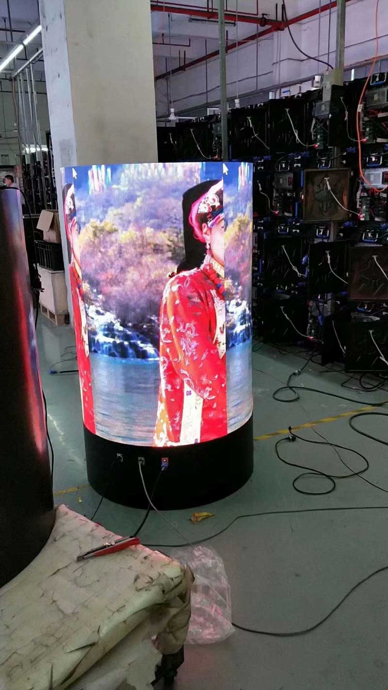 圓柱型<a href=http://m.zisens.com target=_blank class=infotextkey>led顯示屏</a> 圓柱型<a href=http://m.zisens.com target=_blank class=infotextkey>led顯示屏</a>