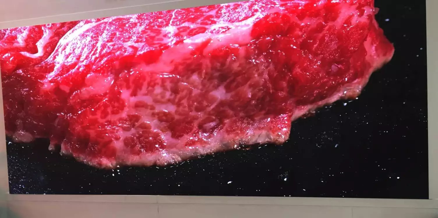 深圳華信通光電<a href=http://m.zisens.com/xiaojianju/ target=_blank class=infotextkey>小間距</a>高清<a href=http://m.zisens.com target=_blank class=infotextkey>led顯示屏</a>